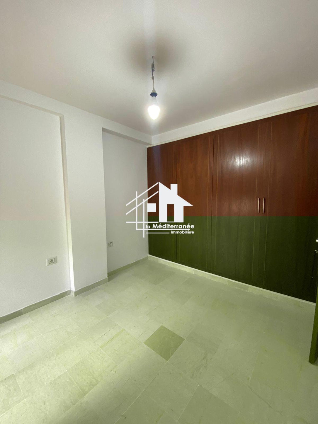 A louer appartement S+2 hst à diar ben mahmoud agba