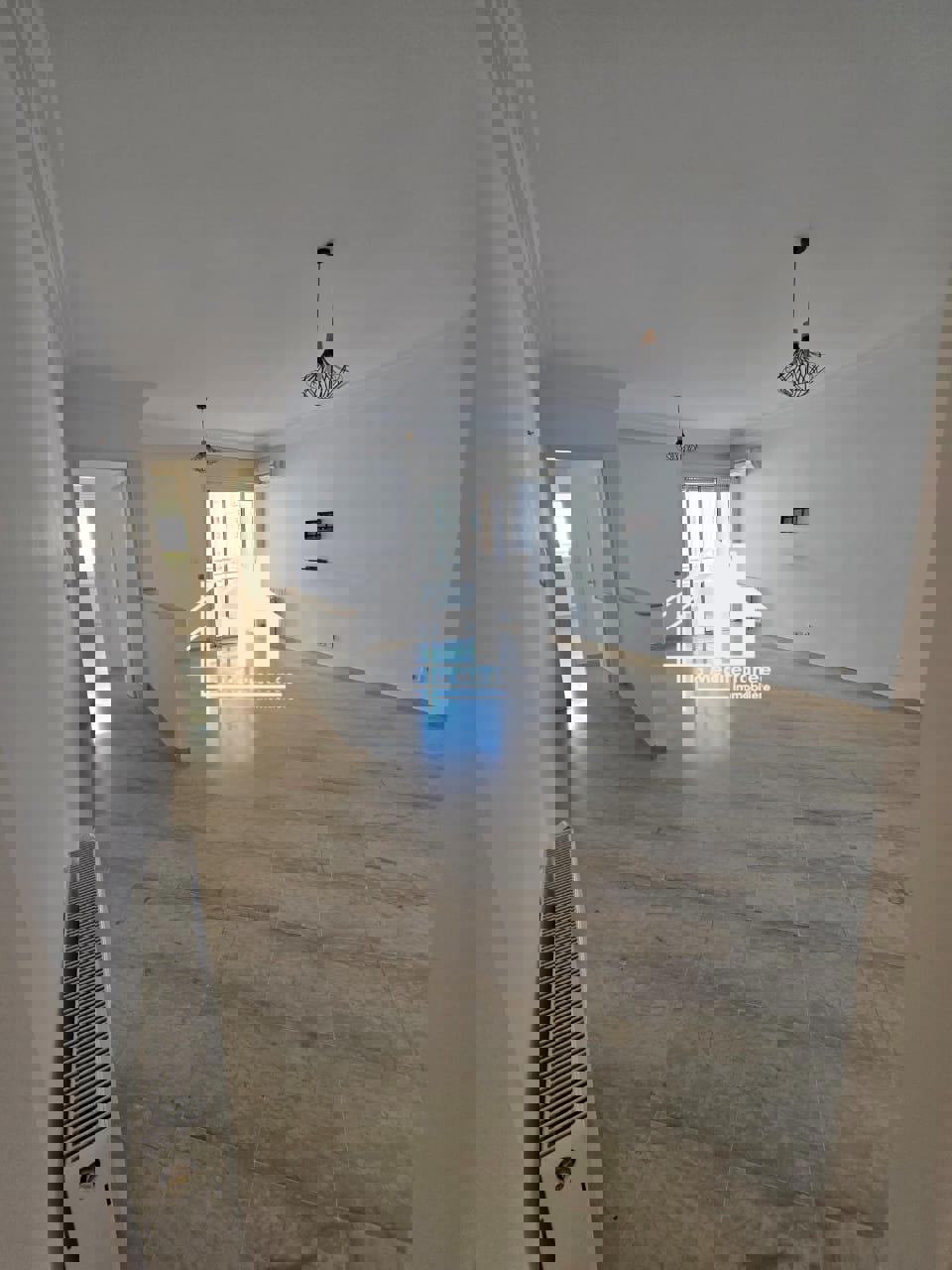 A louer un appartement s+3 à jardin d'el menzah