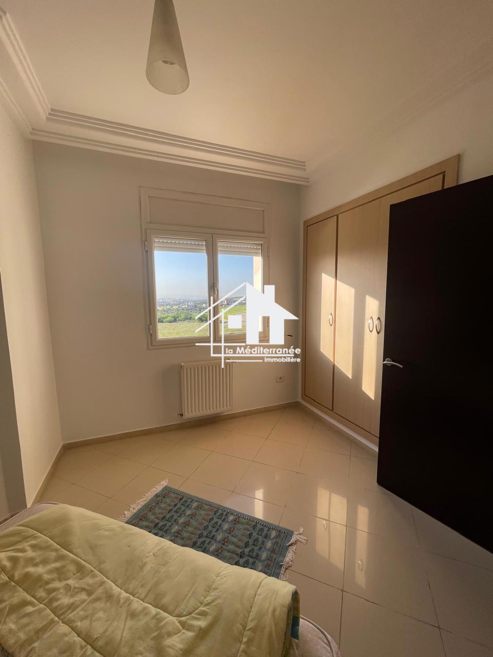 à louer un appartement s+2 aux jardins d'el menzah 2