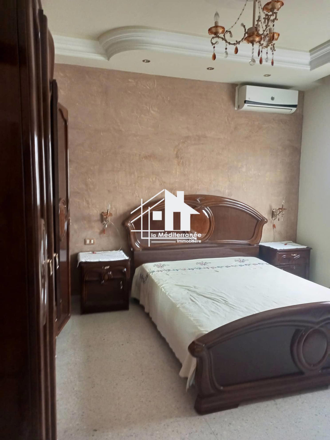 Etage de villa à Rades ville