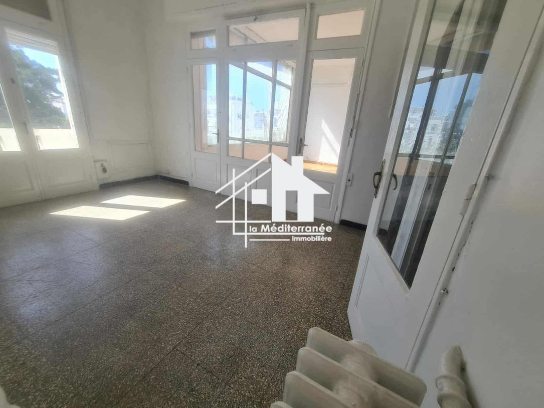 A louer bureau H+4 au centre ville Tunis