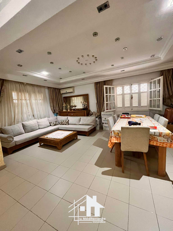 RDC villa à Rades Meliene