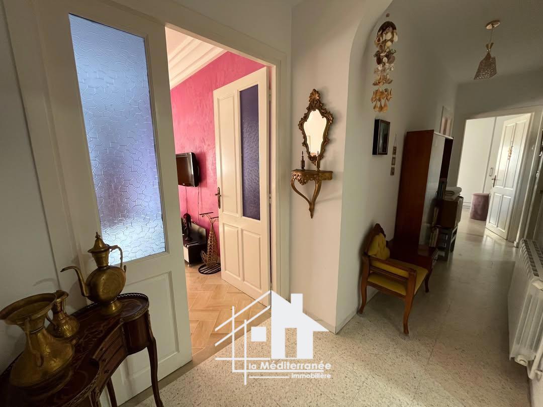 A vendre appartement s2 rénové  à Medina jadida 3