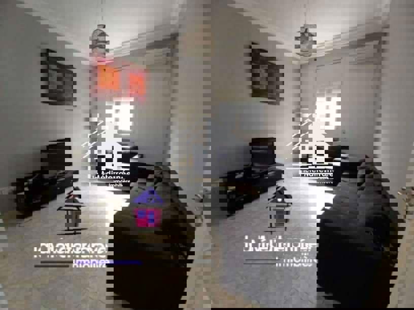 A louer Etage de villa s+4 Hamem Chatt