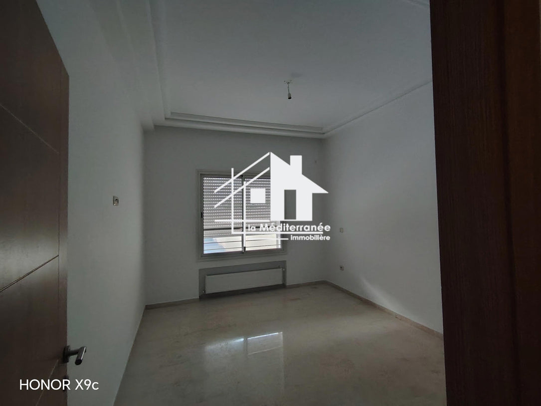 À vendre s+3 a jardin  d'el menzah 2