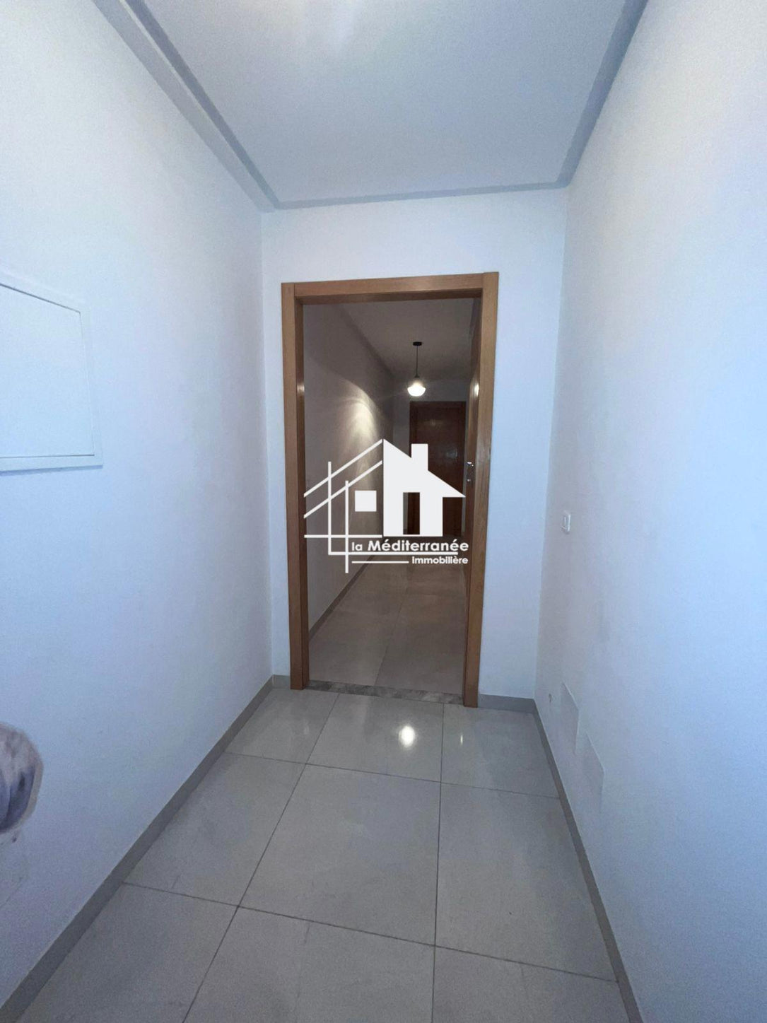 A vendre  un appartement s+2 a cite  wahat