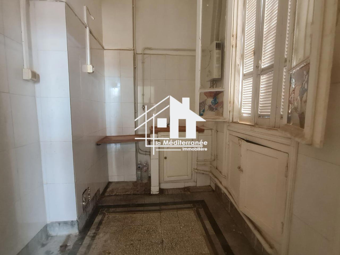 A louer appartement s+1 a Lafayette
