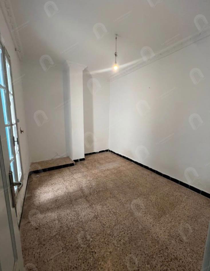 A louer appartement s+2 a Monplaisir