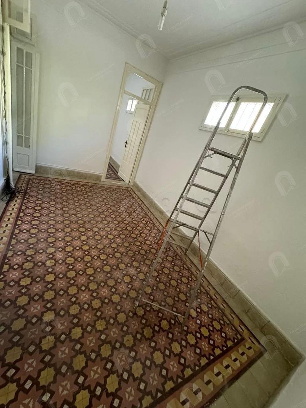 A louer appartement S+2 au centre ville
