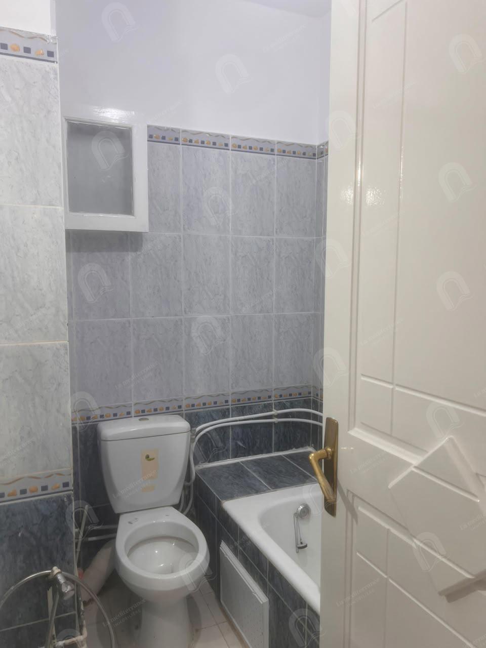 Appartement S+3 à Ain zaghouen