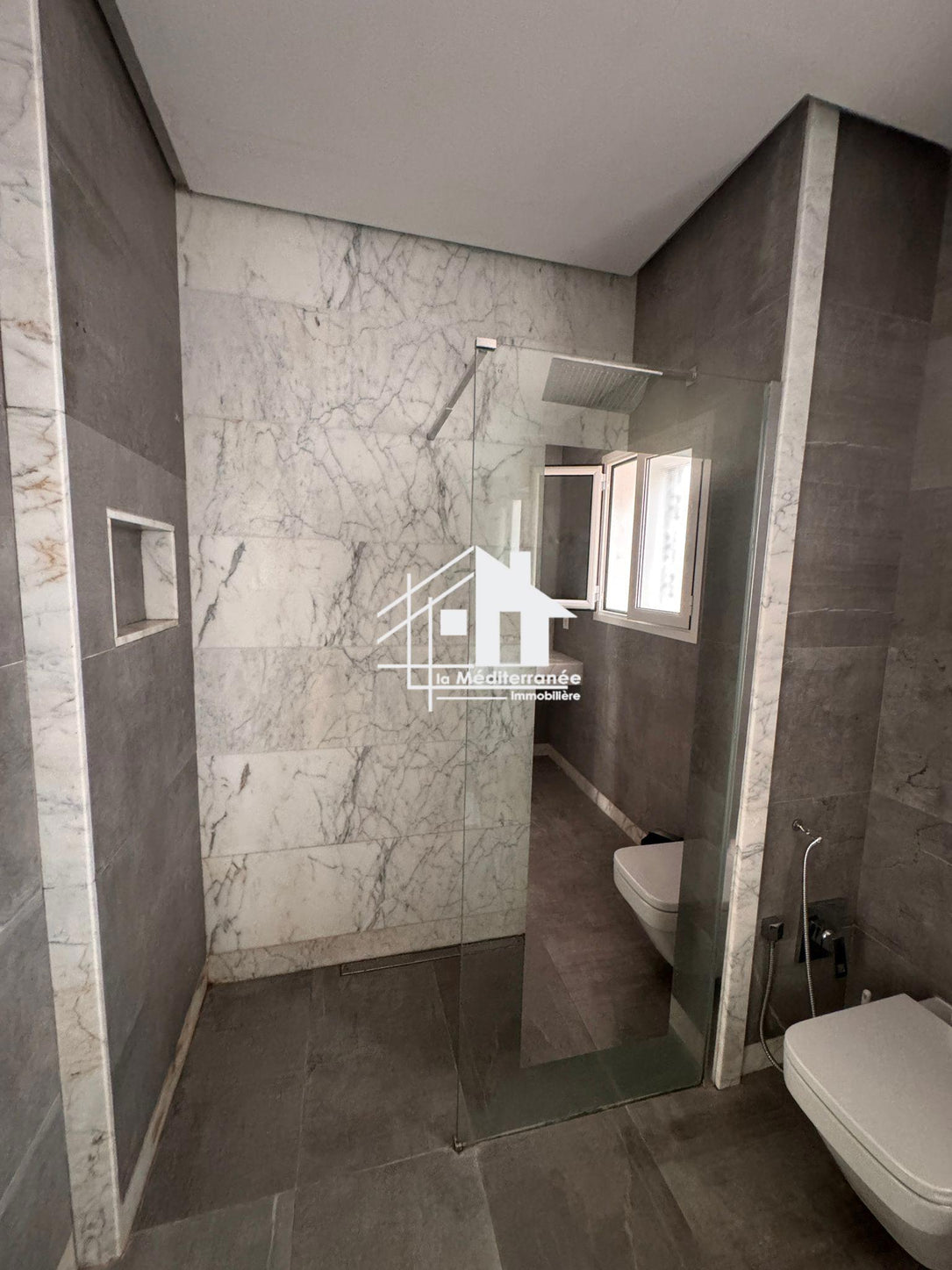 Un duplex S+3 à Gammarth