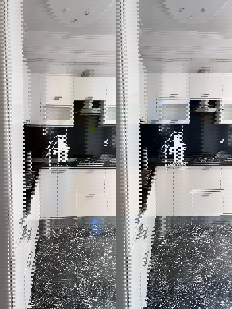 A louer appartement S+4  au Bardo