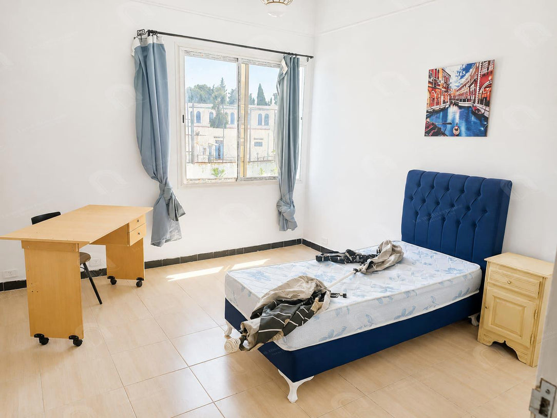 A louer un étage de villa S+3 Meublé au bardo 20 mars