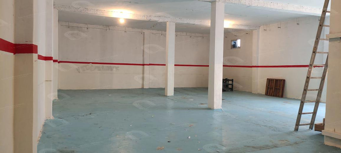 av louer un dépôt de 200m² à chotrana1