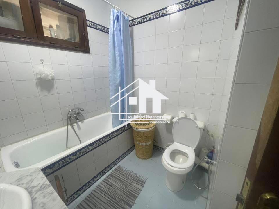 A louer un appartement s+3 Ennassr