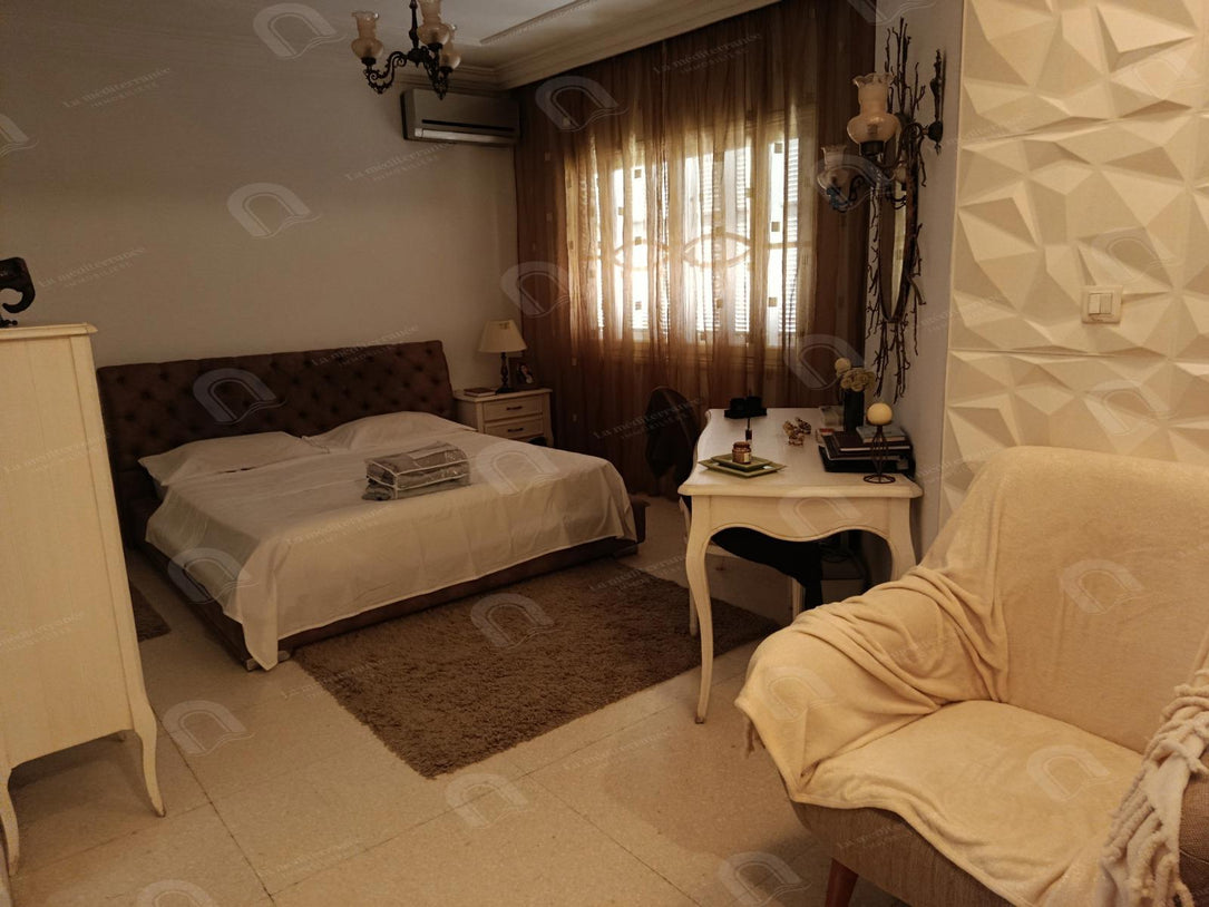 A louer un duplex S+4 hst meublé à meftah saadallah