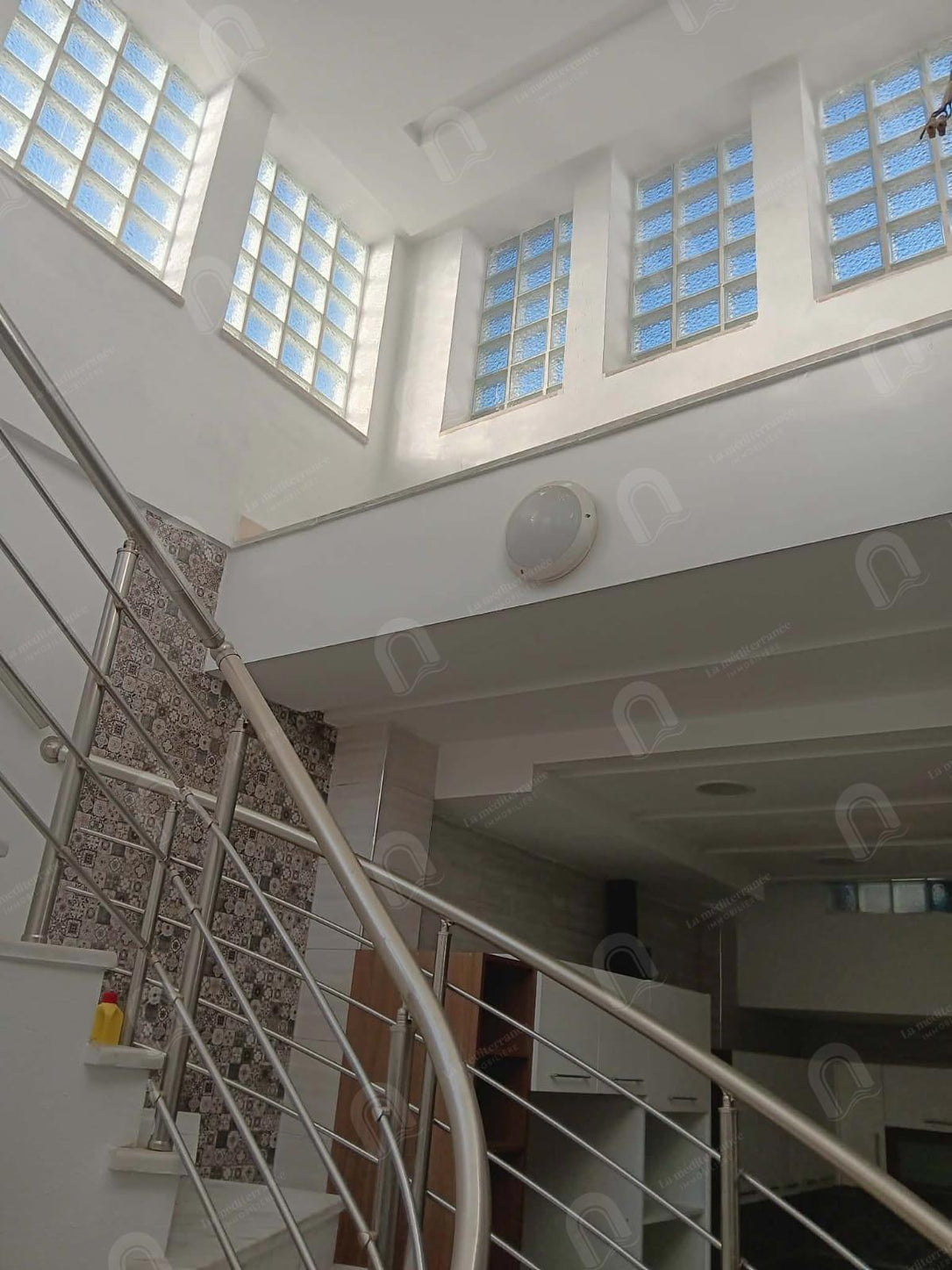 À vendre étage de villa s+2 au bardo