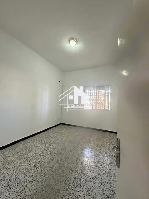 Etage de villa  à Sidi Rezig