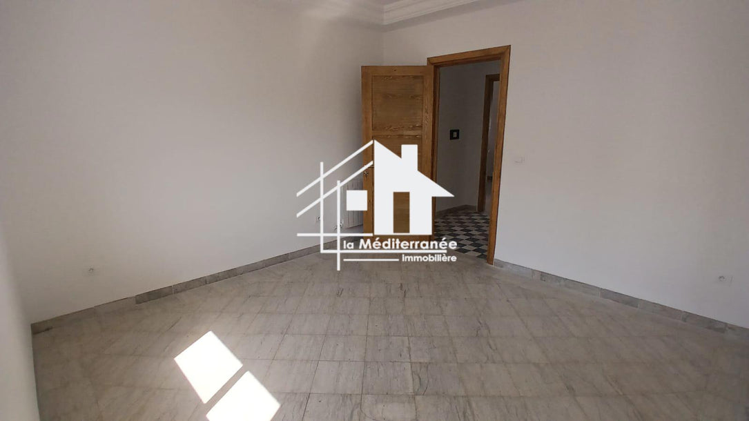 Un étage de villa à louer a la Marsa