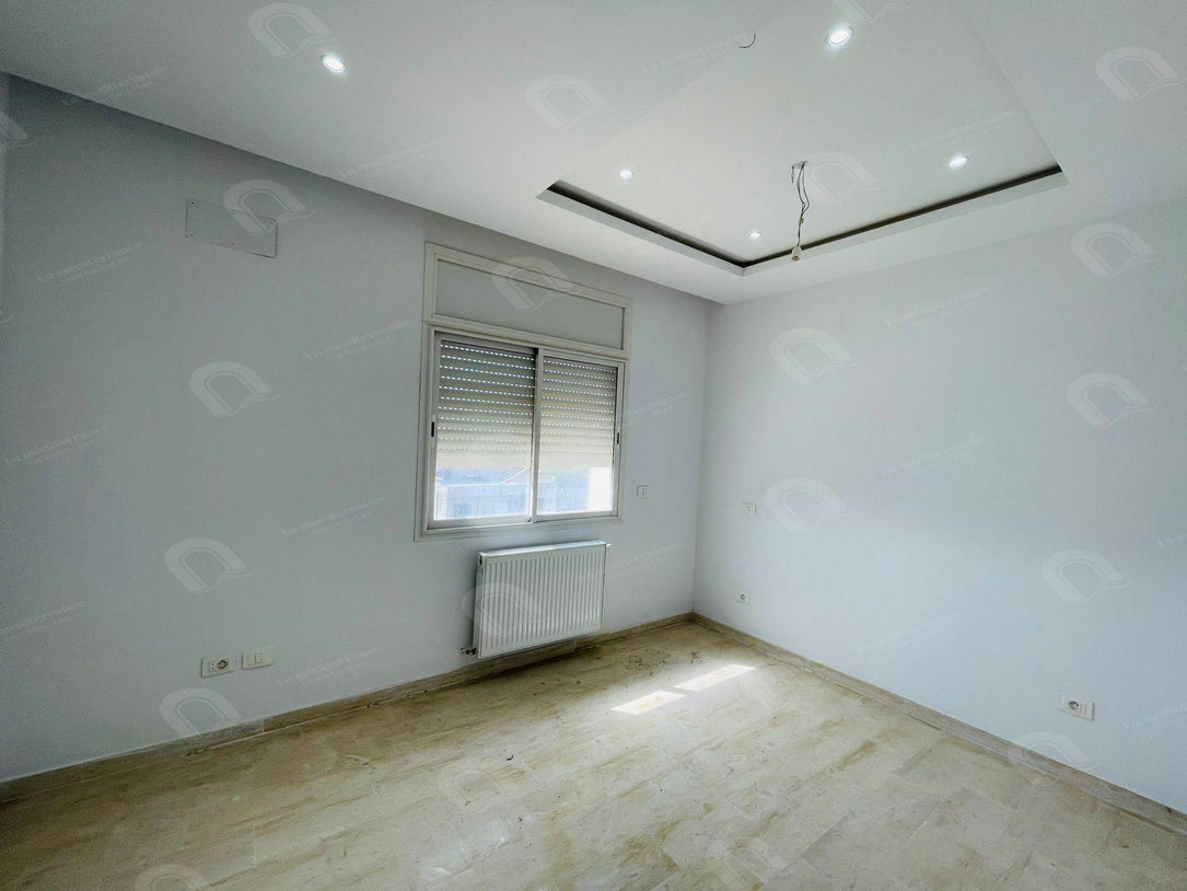 À louer – Bureaux H+2 et H+3 à Ain Zaghouan
