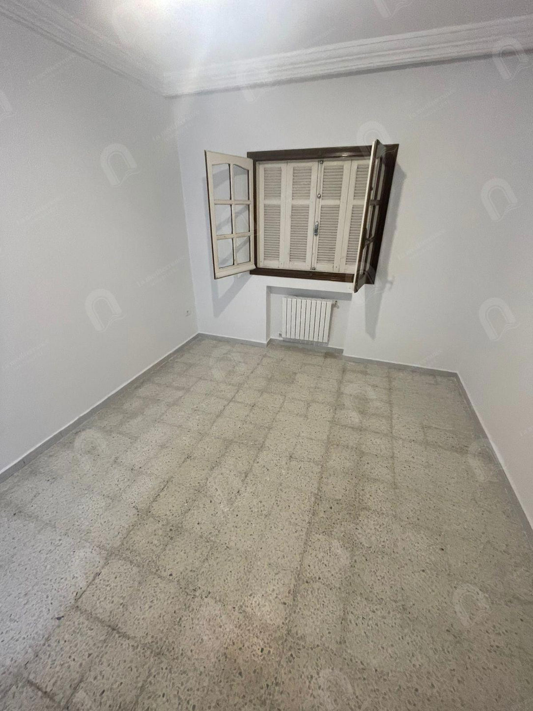 A louer étage de villa S+3 situé au Rdc au bardo