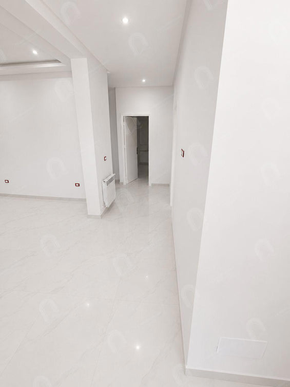A louer étage de villa S+2 hst situé au 1er étage