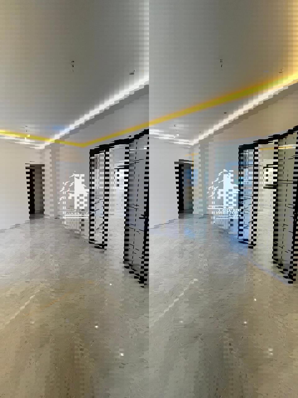 A louer appartement S+3 à la Marsa