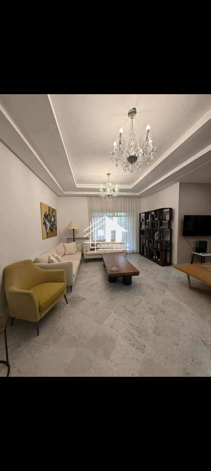 A vendre un appartement S+3 aux Jardin de Carthage