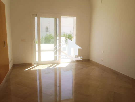 Villa s+4 a Gammarth