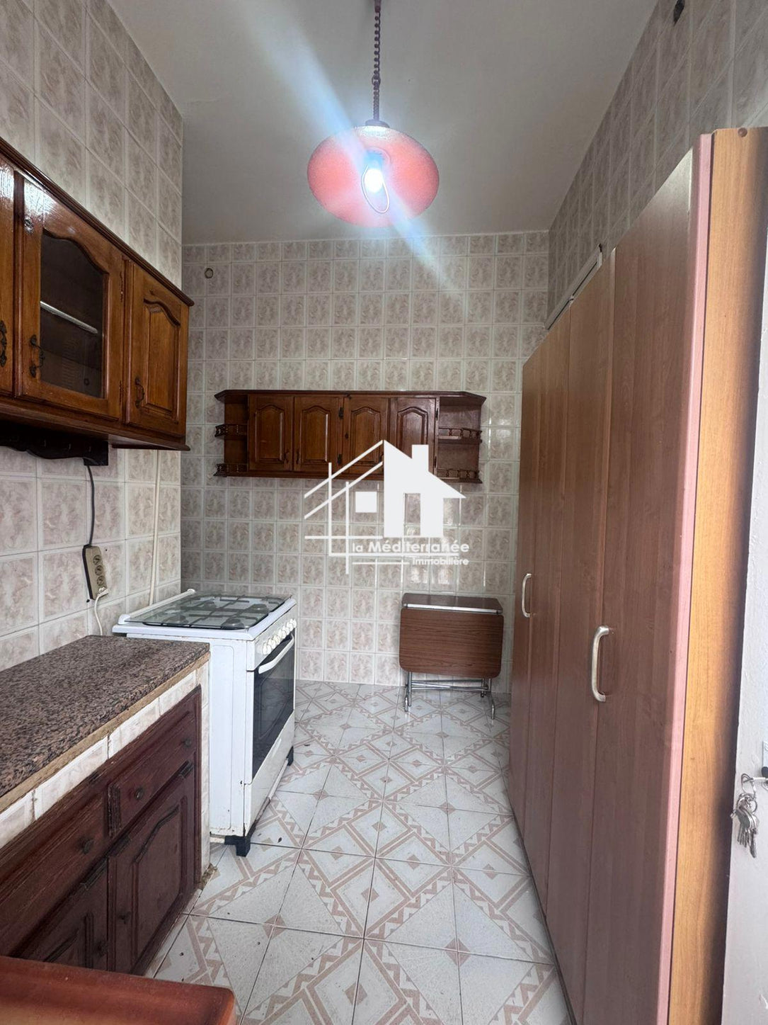 à louer rez de chaussée s+3 avec jardin au bardo