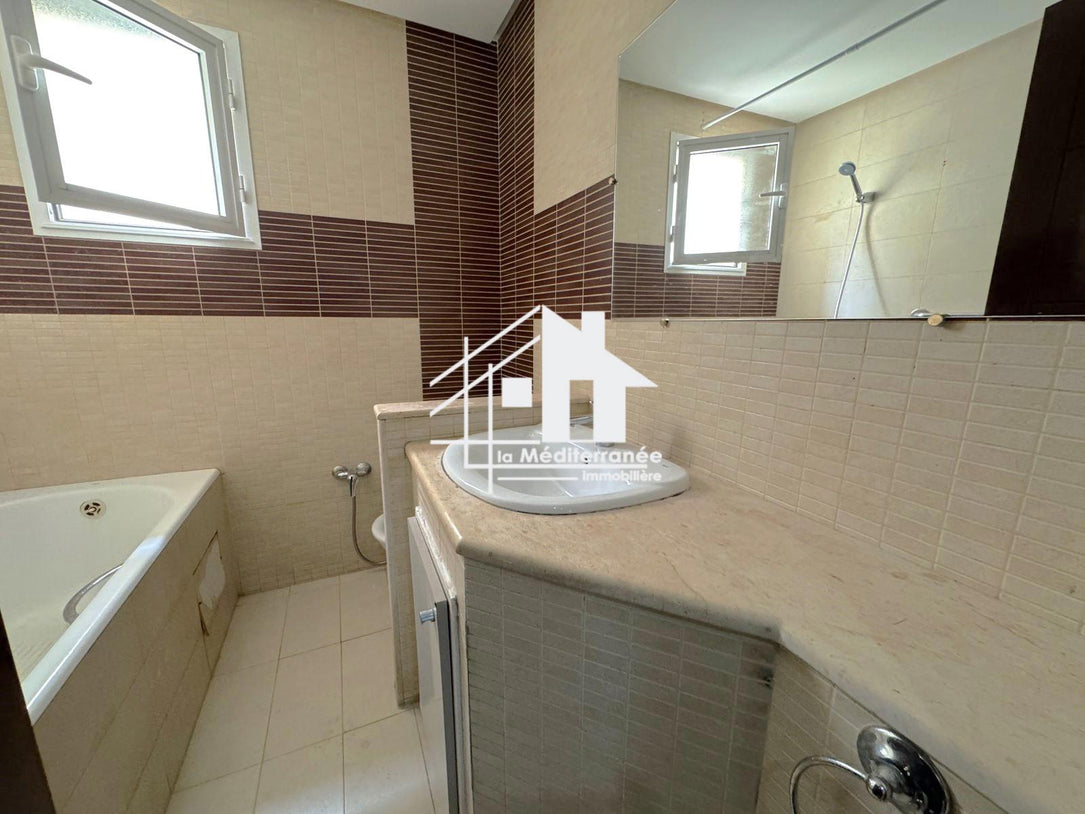 Appartement S+3 aux Berges Du Lac 2