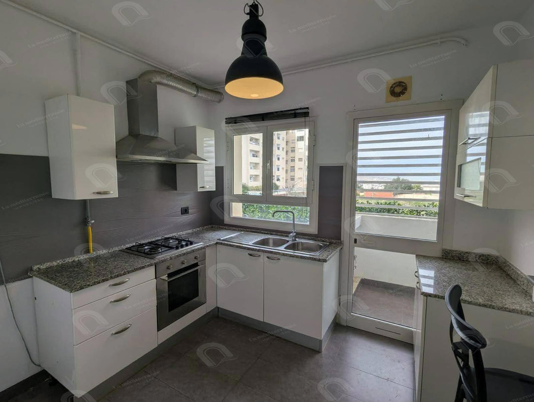 A louer un appartement s+2 à jardin d'el menzah 2
