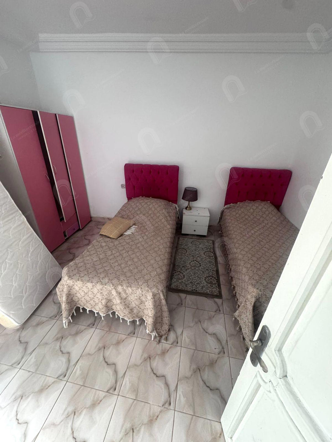 A louer étage de villa S+2 meublé au Bardo
