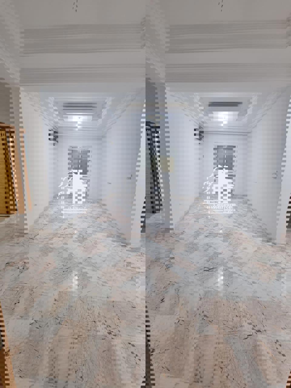 A vendre appartement S+3 à Manar 1