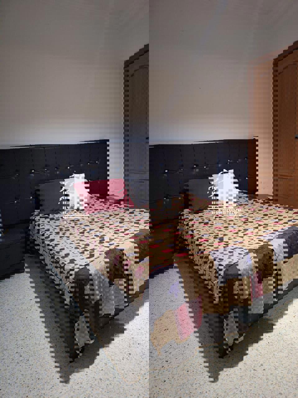 A louer appartement S+2 meublé à ennasr