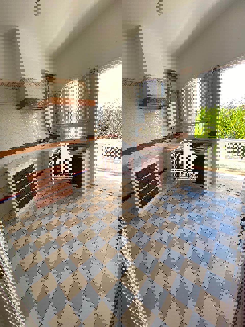 A louer étage de villa S+2 au Bardo