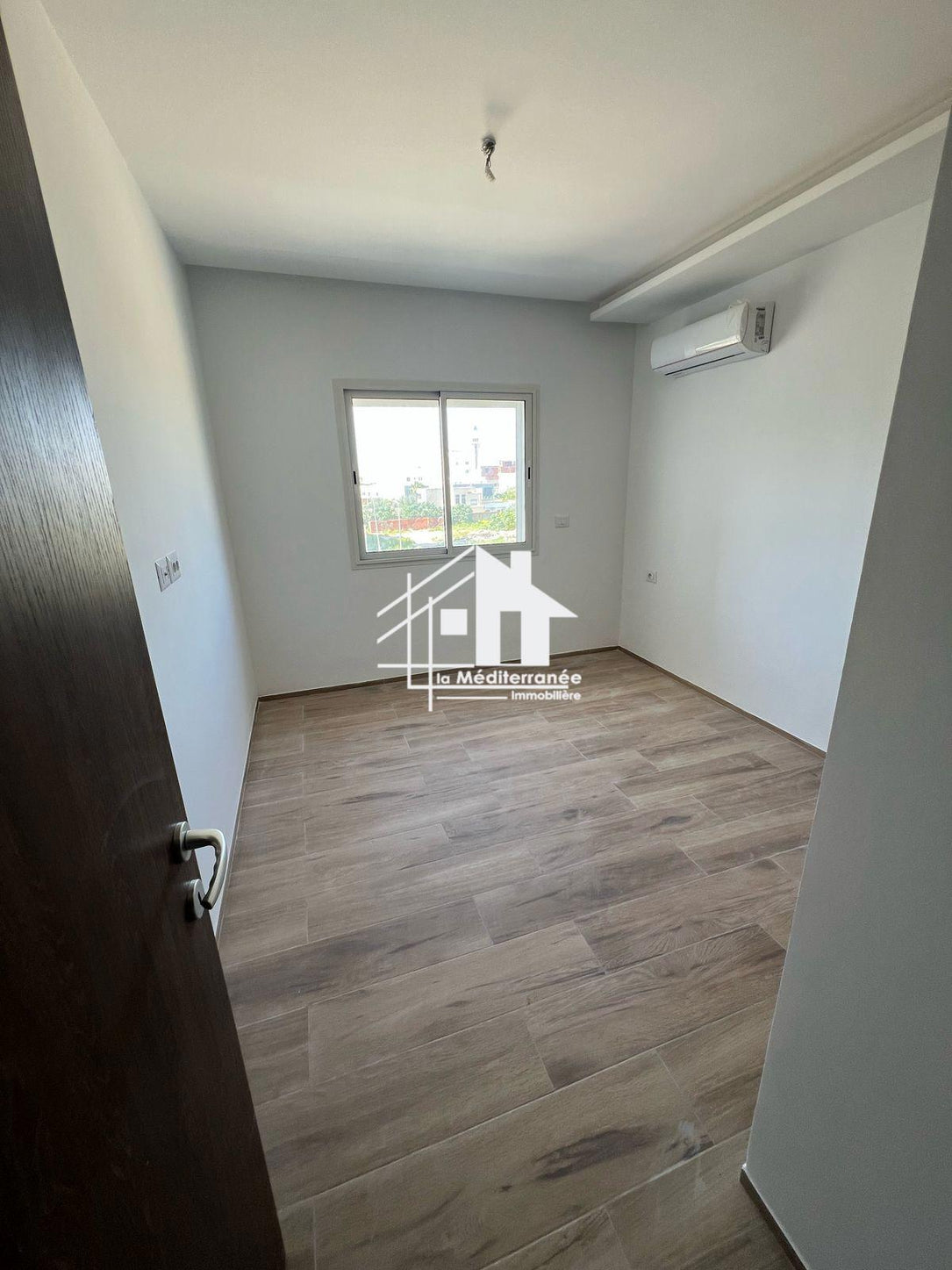 A louer appartement S+1 à l'aouina