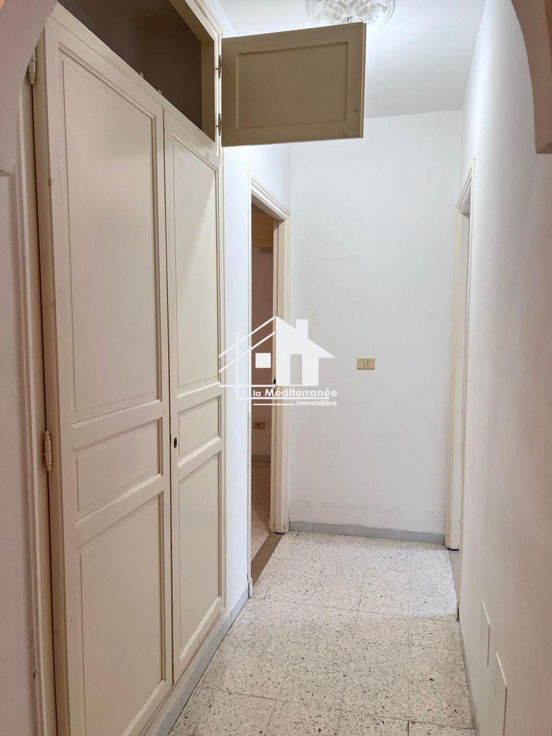 A louer appartement S+3 à Ennasr 2