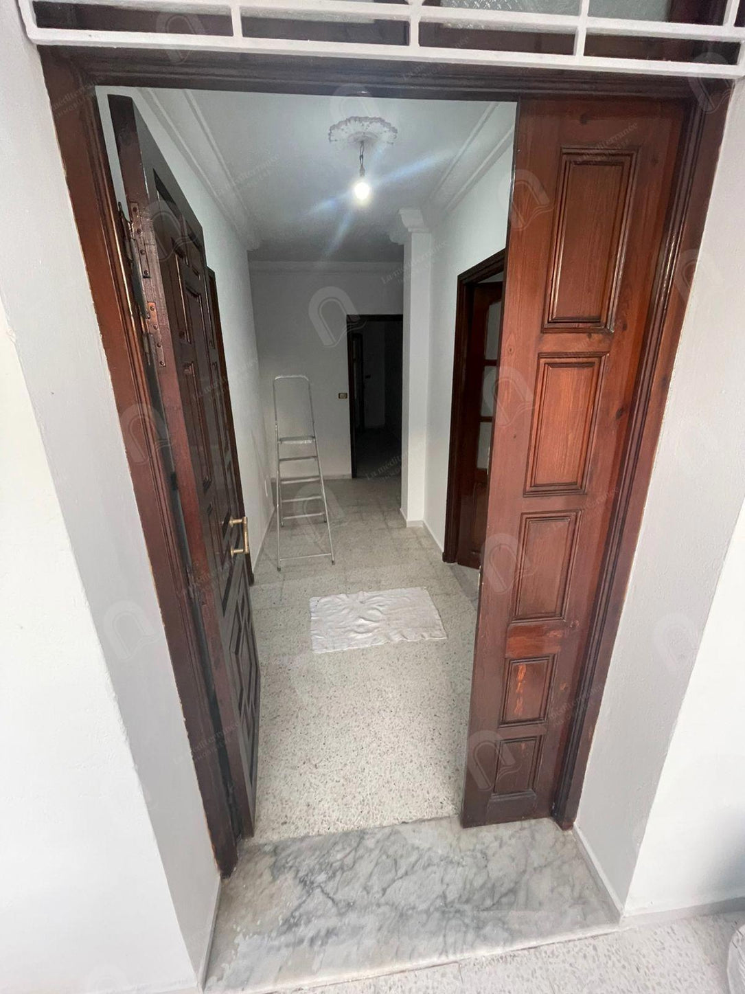 A louer étage de villa S+3 situé au Rdc au bardo