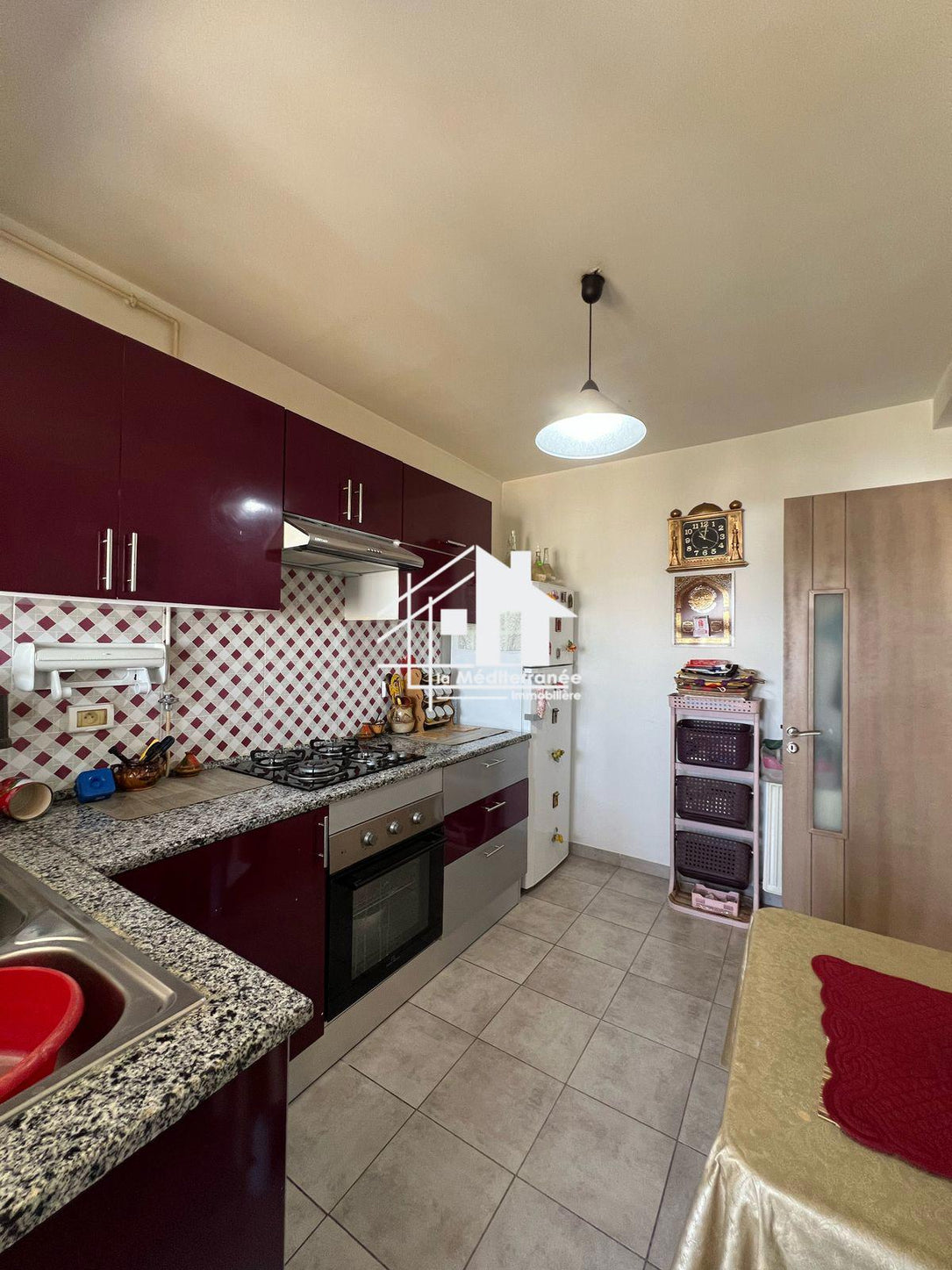 a vendre appartement s+2 hst à manouba