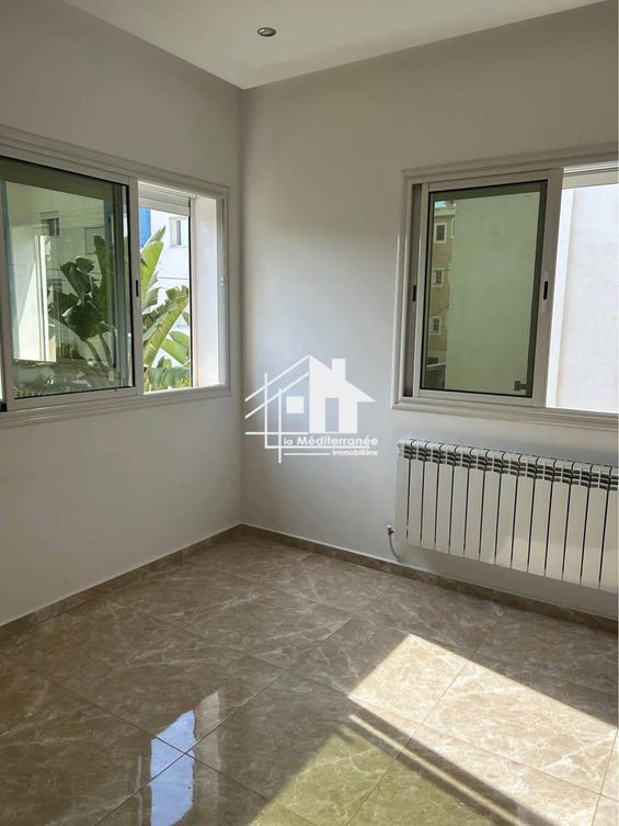 A louer étage de villa S+2 hst au Bardo