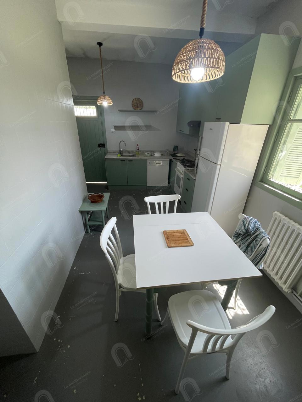 A louer étage de villa S+4 à cité rommana