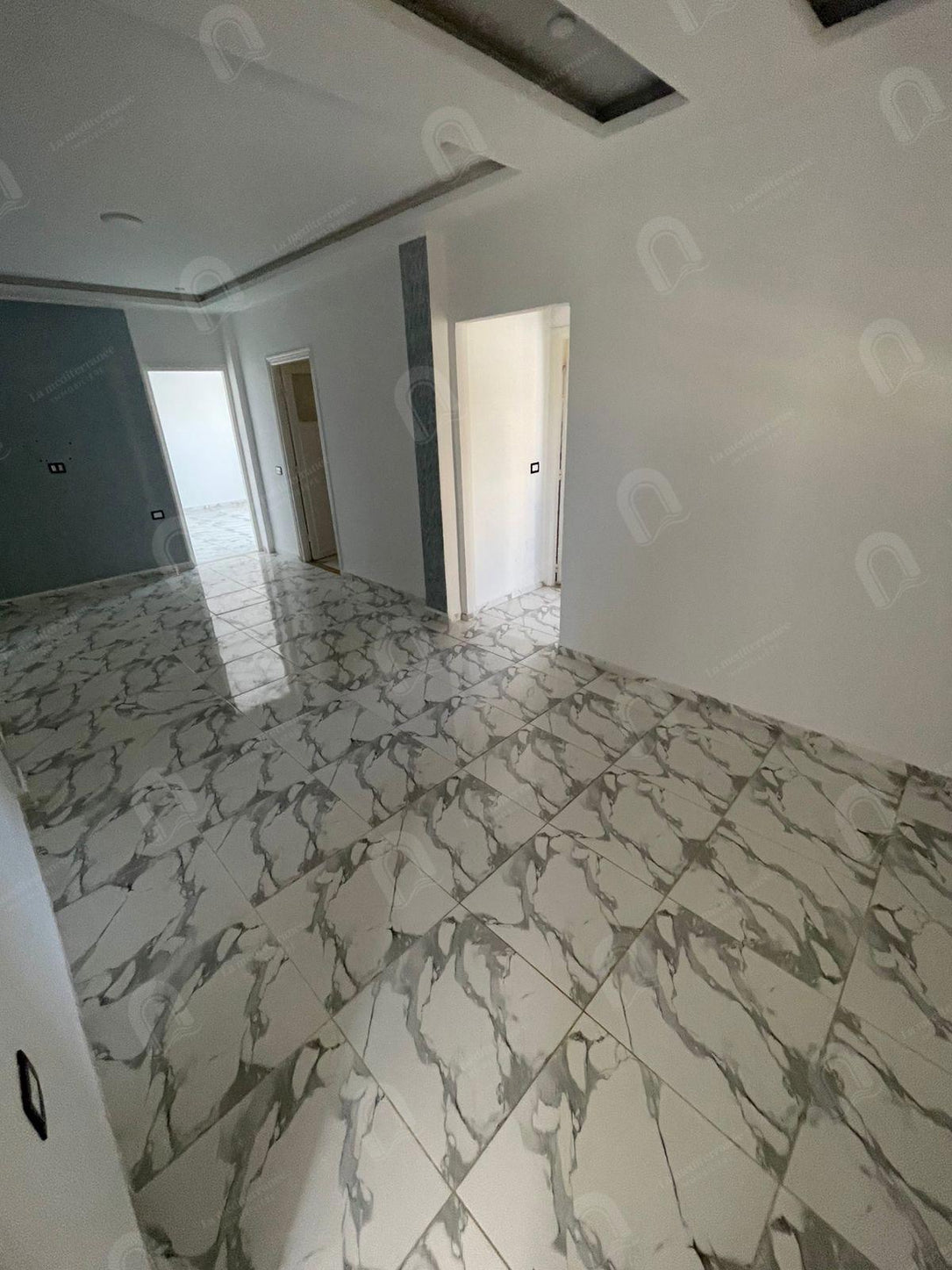 A louer étage de villa S+2 à khaznadar