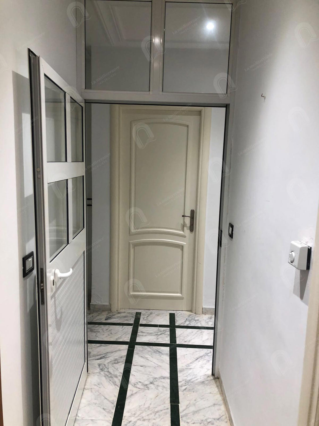 A louer un appartement meublé  s+3 à Menzah 7 biz