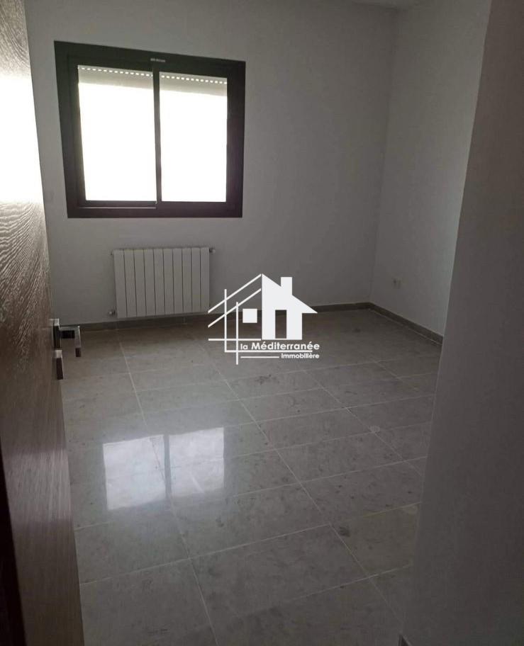 A louer s+4 à jardin de Carthage