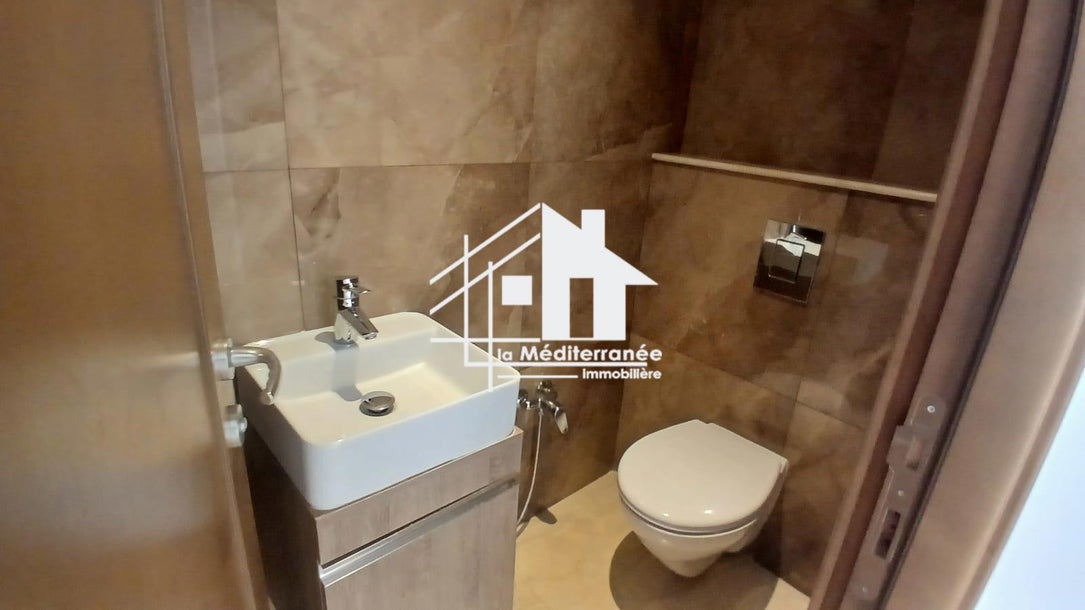 un appartement S+3 aux jardins de carthage