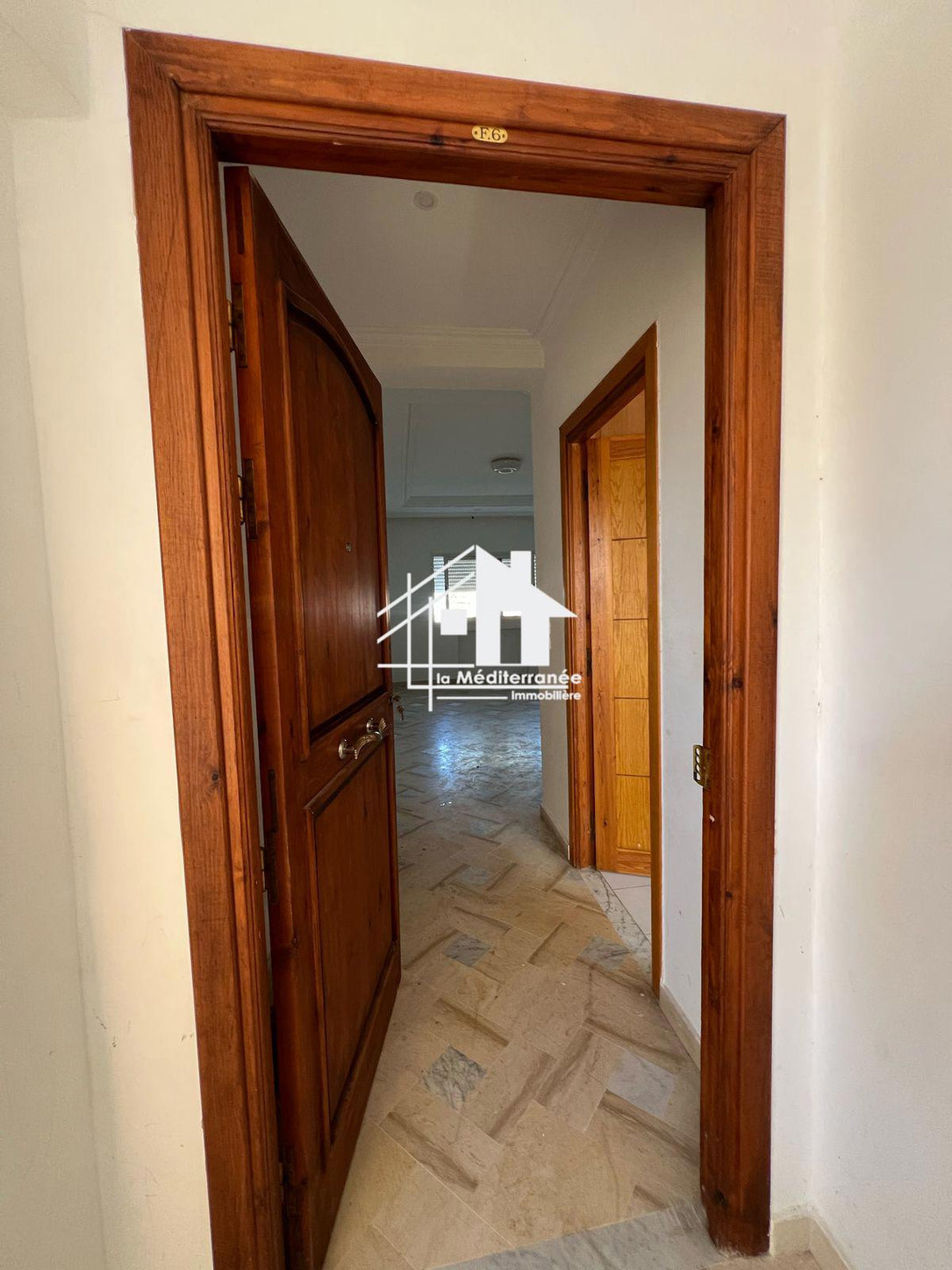 a louer appartement s2 a rue tunis au Bardo