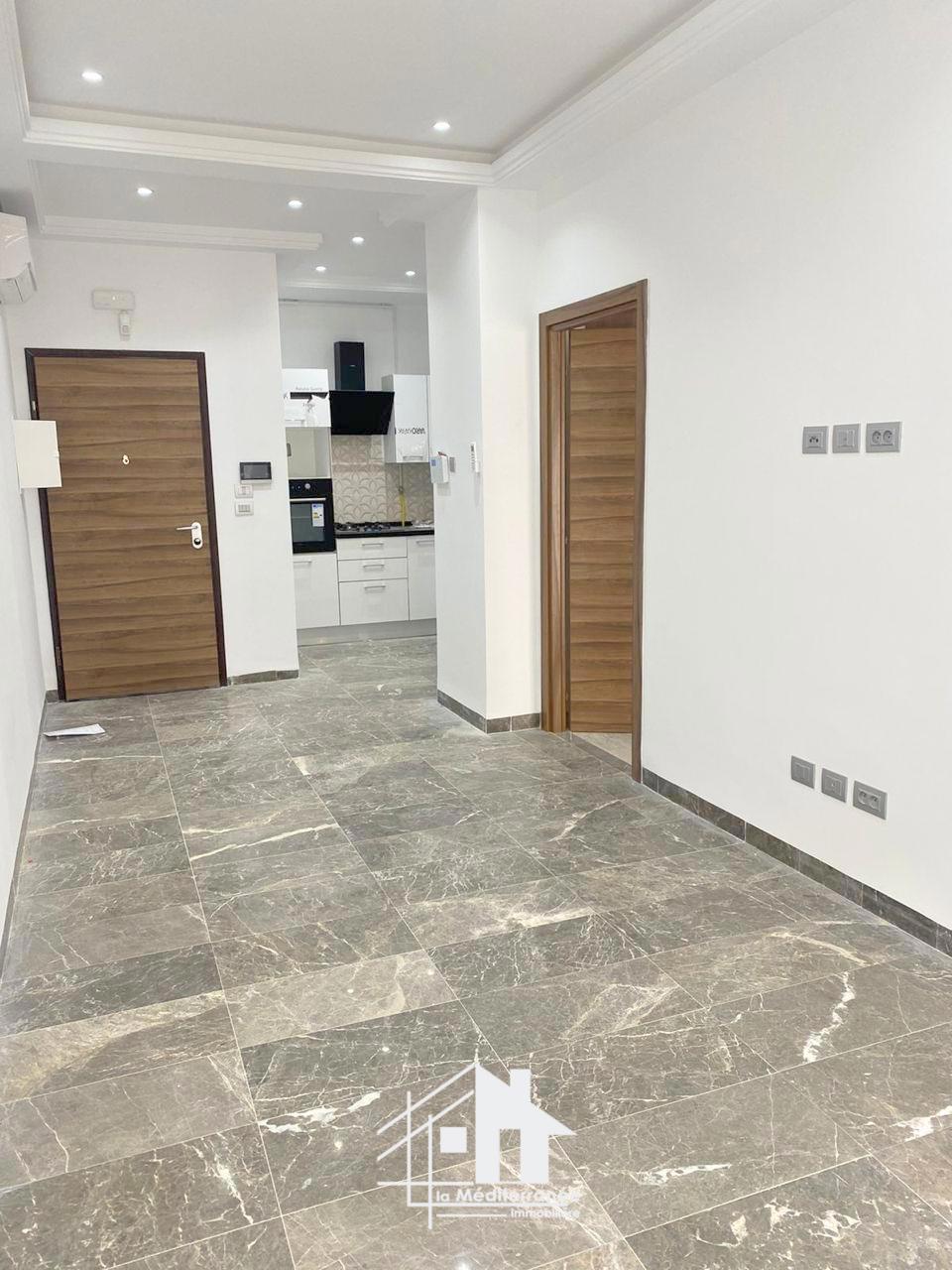 A vendre appartement S+1 à Ain Zaghouan Nord