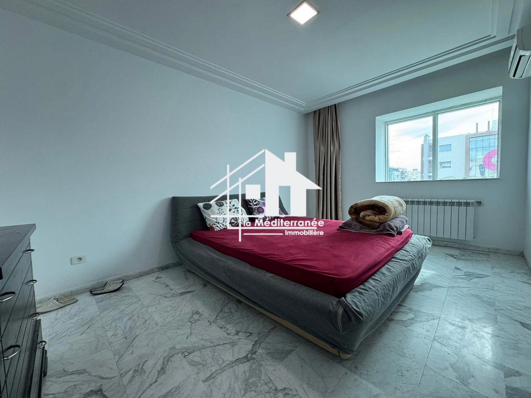 Un appartement S+3 au lac 2