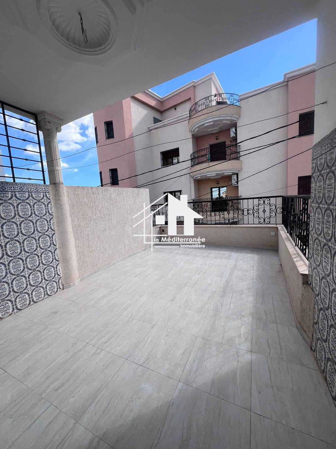 A vendre duplex S+5 à Sidi Hssine